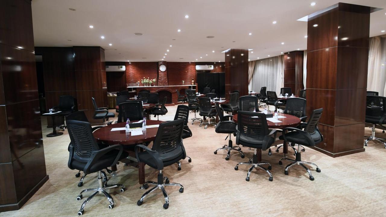 Azd Hotel Abha Buitenkant foto